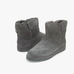 UGG Cory II Boots